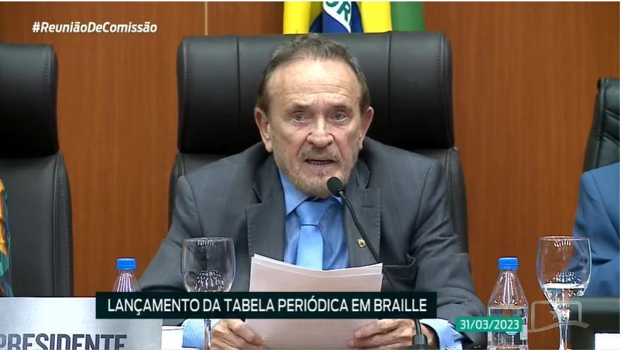 CRQ_SP's tweet photo. Lançada a primeira tabela periódica em braille do Brasil. Evento ocorreu em na AL de Roraima, estado integrante da 14ª Região.

https://t.co/LQN1RA4C8Y

#inclusão #tabelaperiodica #braille #tabelaperiódicaembraille #crq14 #cfq #roraima #copresi https://t.co/KC4zJPal7K
