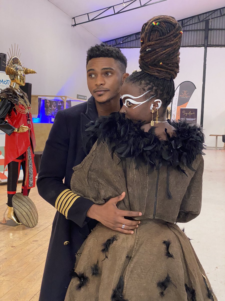 TheFwildVirgin's tweet photo. #film 🎥🇺🇬 and #makeup 🖌 fashion exhibition. Costume made by @signature_tw 📸 makeup by @LisaSonia8 🖌😌 https://t.co/yMLXuxIFaU