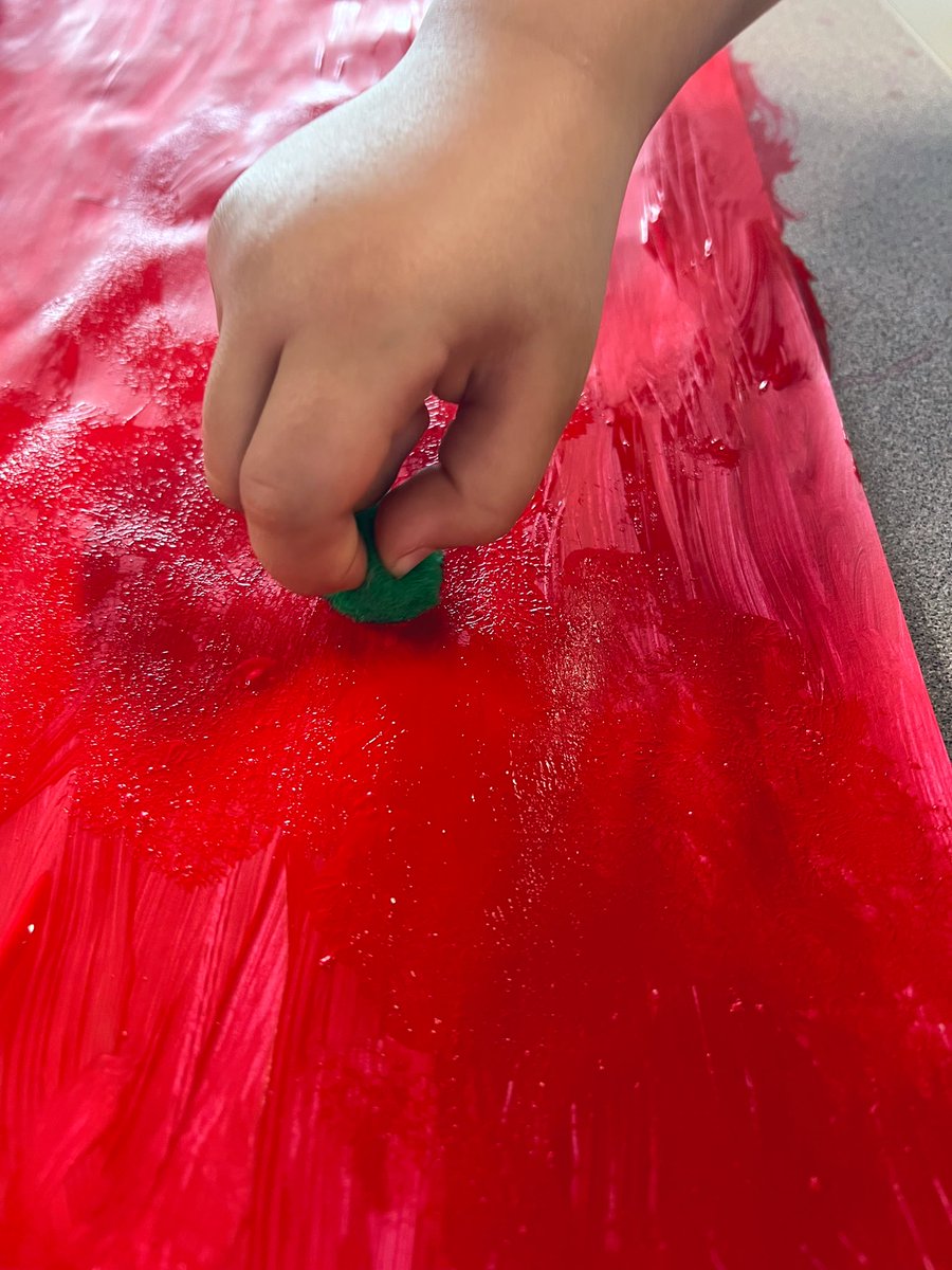 Grade 1s utilized our beautiful art room to begin their Eric Carle inspired texture projects 🎨 Students had a wonderful time exploring different texture tools 👍🏻 <a href="/RSP_HDSB/">Rattlesnake Point Public School</a>