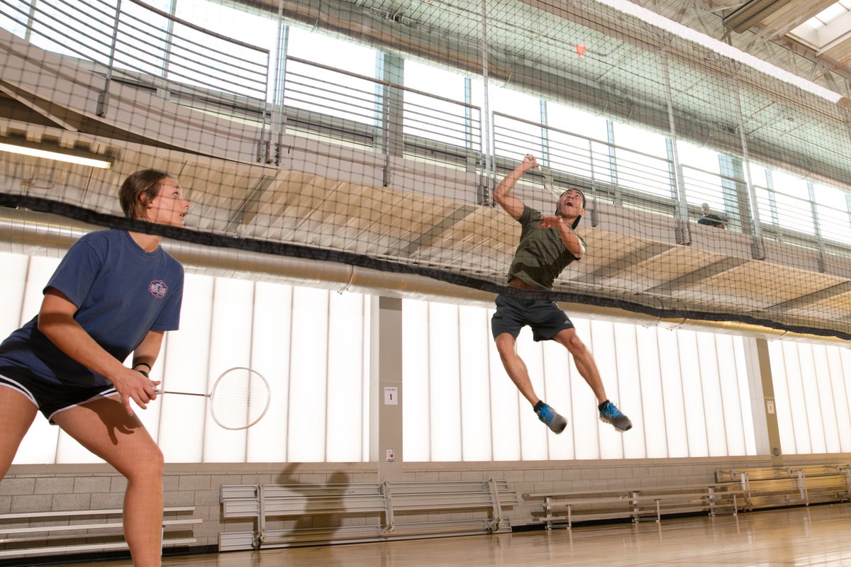 ISURecS's tweet image. Badminton sign up is now available! We have three divisions based on skill level. Whether you are a professional or have never played before, Intramural badminton is for you! Sign up online before April 6.

#iowastate #campusrec #intramurals #badminton