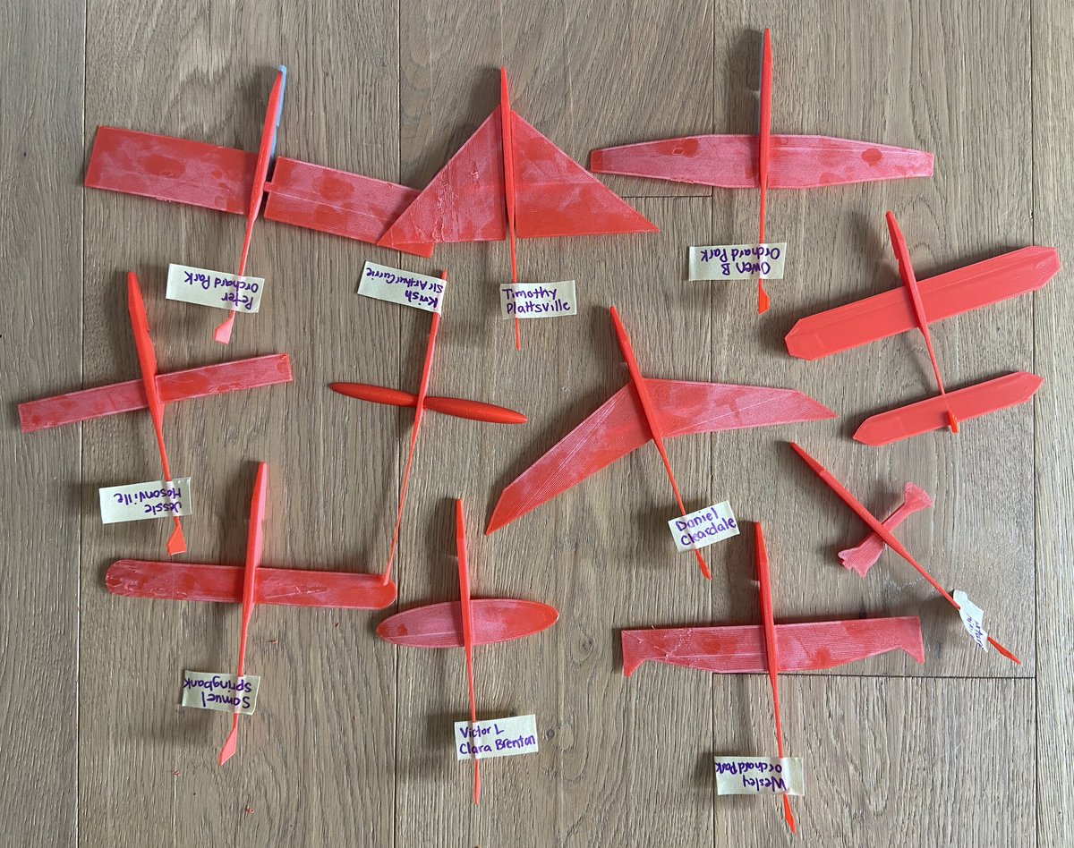 <a href="/TVInnovates/">TVInnovates</a> &amp; <a href="/tvdsbaviation/">TVDSB Aviation School</a> partnered up this week for an aviation focused enrichment session. Ss we’re tasked with designing wings based on the 4 principles of flight. Prototypes are being 3D printed for trial…look at all the different wing designs ✈️