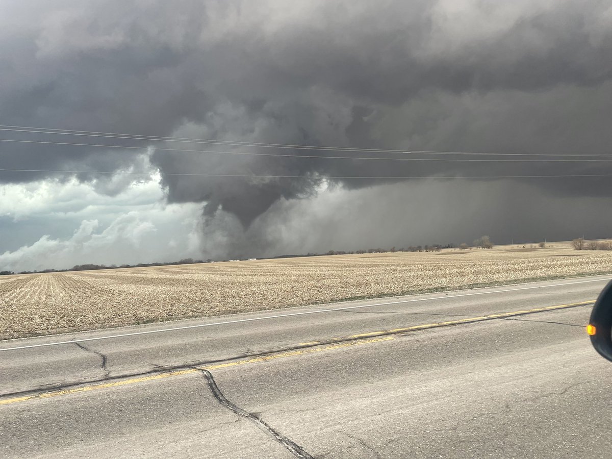1Wjosh's tweet photo. Insane scenes from Keota Iowa earlier today.  Two tornados were on the ground at the same time. Praying for those affected. @TorTarget @ReedTimmerAccu @ryanhallyall @spann https://t.co/Jk6WmbXXWu