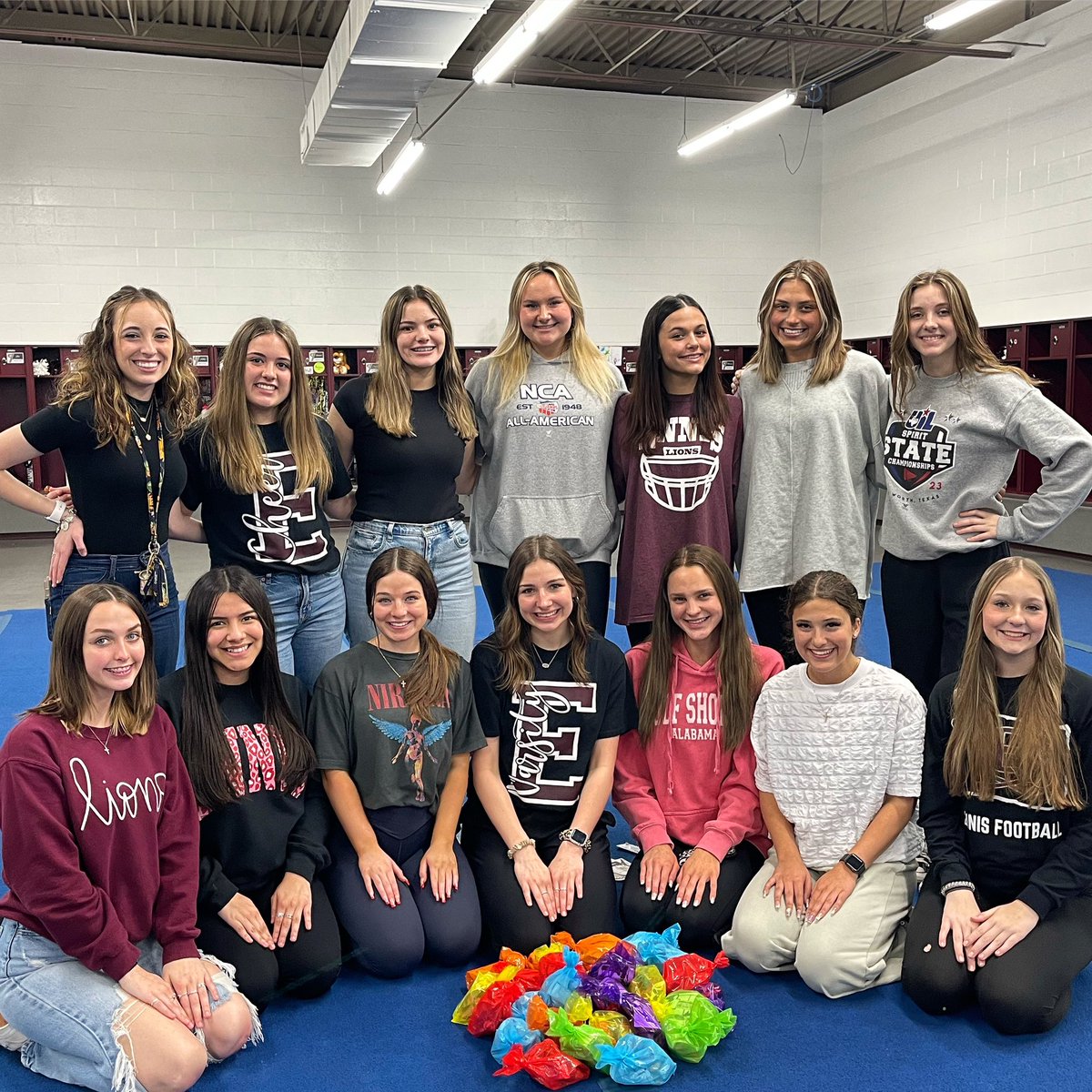 Ennis Cheer tweet media