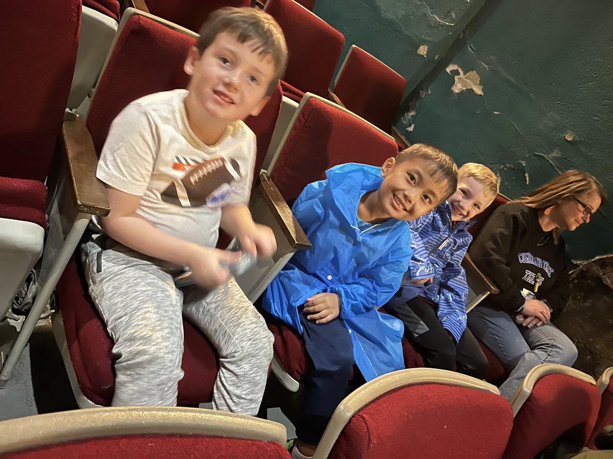 melliottsclass's tweet photo. A field trip Friday to see Frozen Jr! We thought “it was the best movie EVER!” https://t.co/rwmvtltjO7