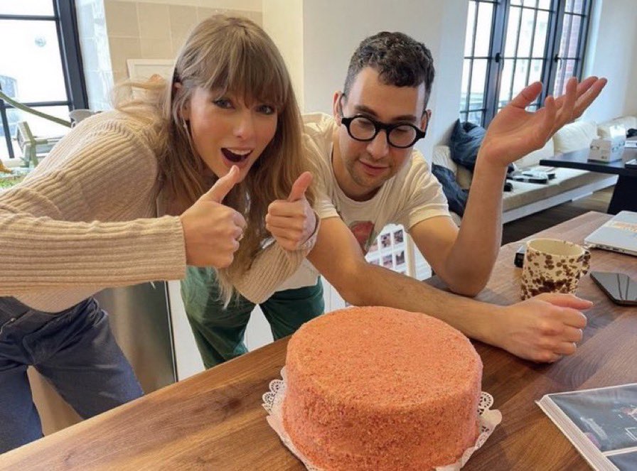 Happy birthday jack antonoff i could never thank you enough for every song you help bring to life ur the best 