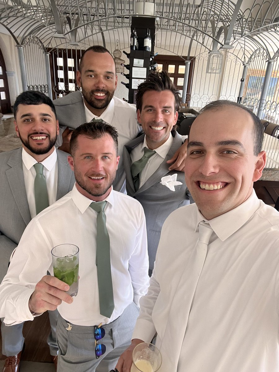 MikeChabala's tweet photo. a few good men 🙏🏽 let's get you married @nathan_montanez https://t.co/d2uFqzNtGe