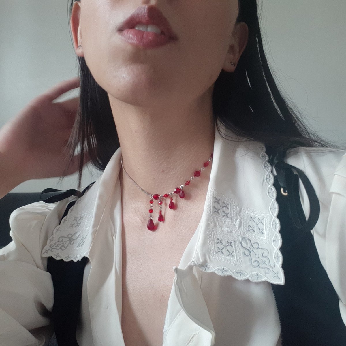 pondsizedocean's tweet photo. happy trans day of visibility from your local non binary vampire jeweller ❣️🦇 https://t.co/xR62iNbY0X