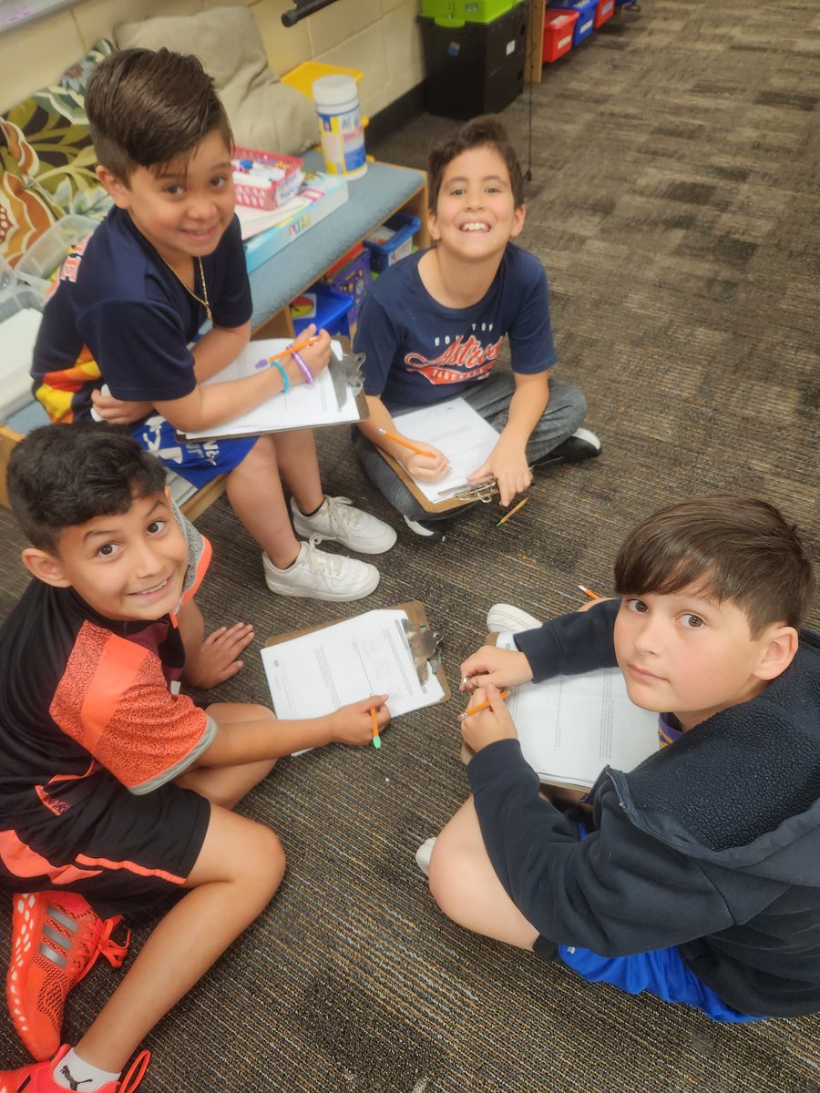 TanseyBulldogs's tweet photo. Working hard, collaborating. I asked, what do you like most about working in groups? Their answer - when I don't know the answer someone can help explain it to me! YES! That's why we work together, to get better! @HumbleElemMath #marchmathmadness @HumbleISD_FE https://t.co/hGbJjtrXlE