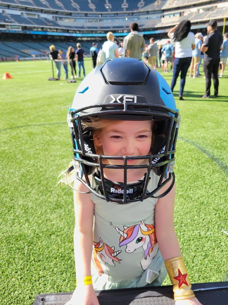 Got the on field experience today <a href="/XFLRenegades/">Arlington Renegades</a> game! <a href="/XFL2023/">XFL</a> #XFL #FULLTHROTTLE