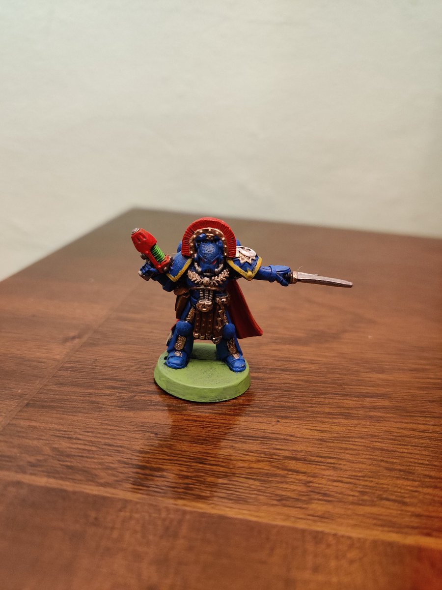Ultramarine Captain for my 2nd edition ultramarine army. Nostalgic #MarchforMacragge <a href="/nick_bayton/">Nick Bayton</a>