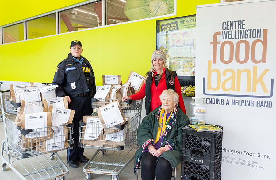 OPP_WR's tweet photo. Please help the #wellingtonopp fill a cruiser with non-perishable food items for the @CentrWellington #foodbank. Our #OPPAuxiliary members will be at the #fergus #frescho April 1 & 2 (2023) from 10am to 4pm to collect your donations ^JC @CentrWellington @wellingtncounty https://t.co/yp3nQzdMDT