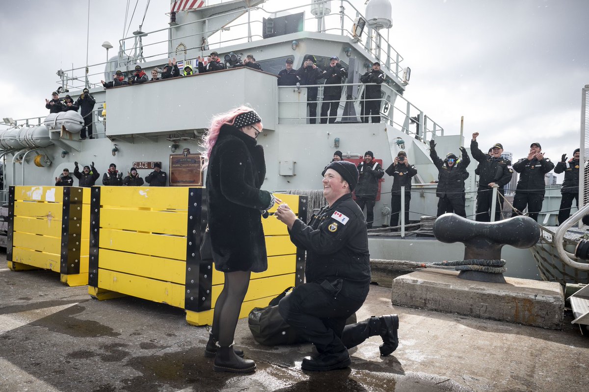 VAdm/Vam Angus Topshee tweet media