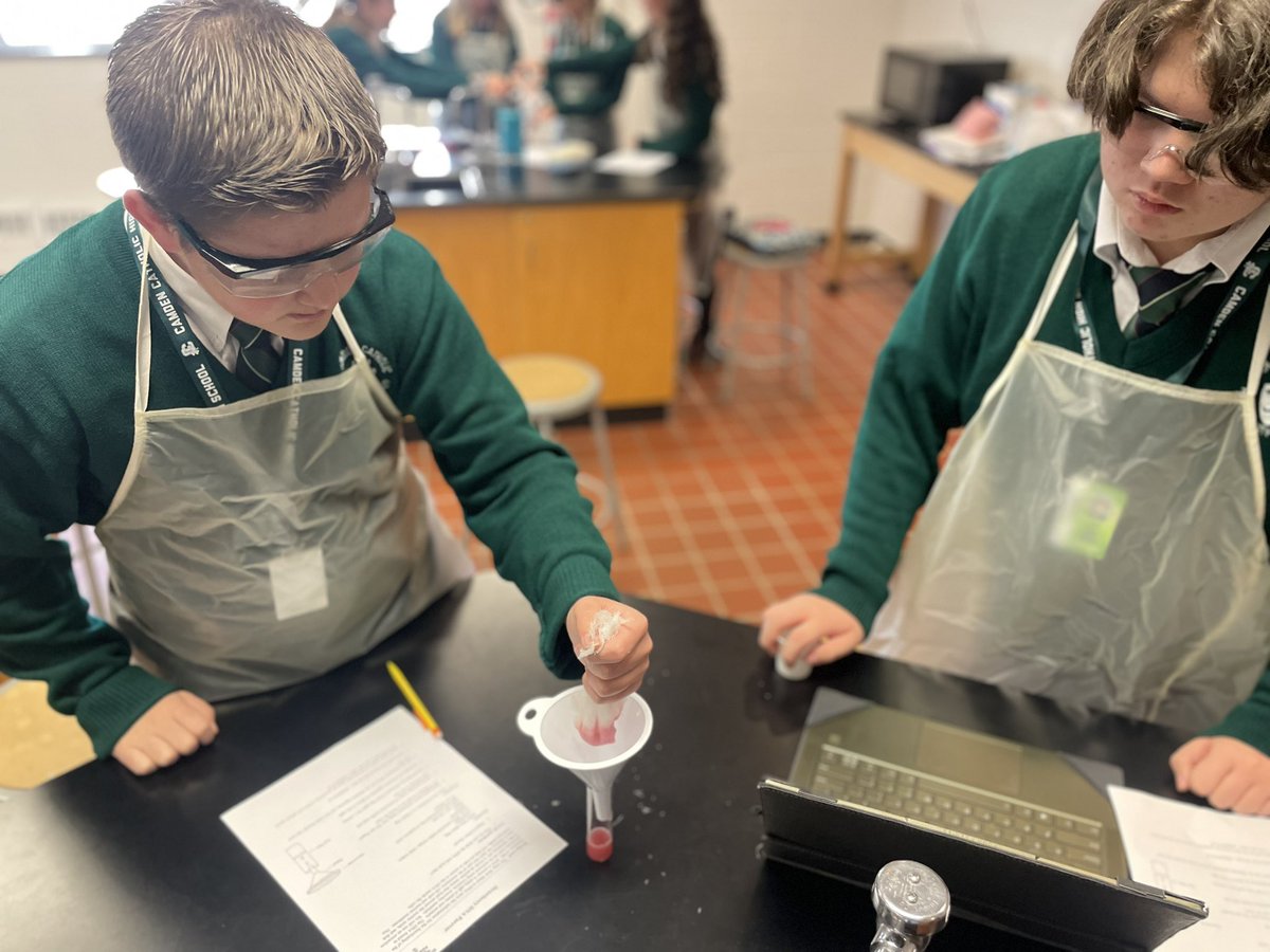 AngeloMilicia's tweet photo. Extracting DNA in Honors Bio at @camdencatholic today. #STEM #ImagineCreateInnovate https://t.co/VUvuDzqNyy