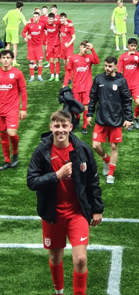 Cud not be prouder of my nephew <a href="/oscarfletch8/">oscar fletcher</a> 2nd win for #England beating Scotland 3 - 1 2nite in Glasgow. <a href="/Official_HUFC/">Hartlepool United</a>