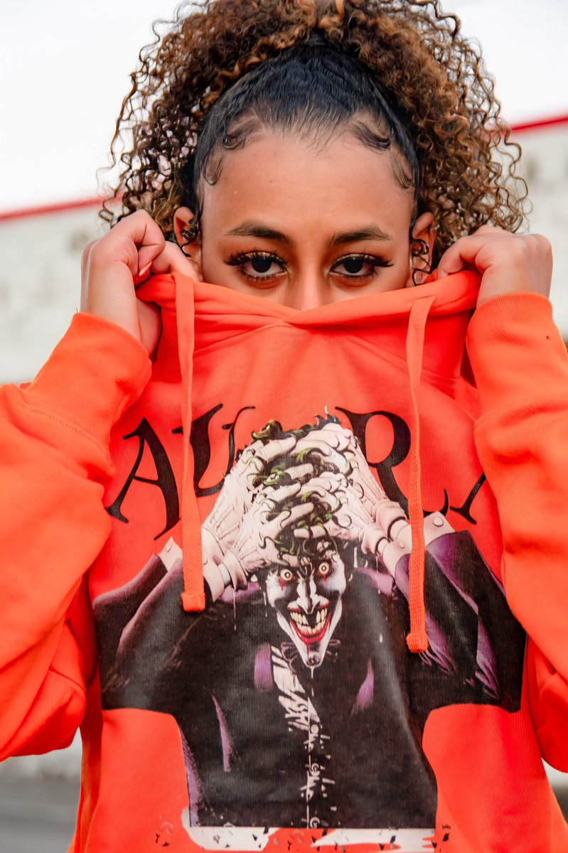 MOAM_23's tweet photo. While y’all here check out my clothing brand and support a black business 💫
Ig/Twitter: @uraurastore https://t.co/BAGolasxQB