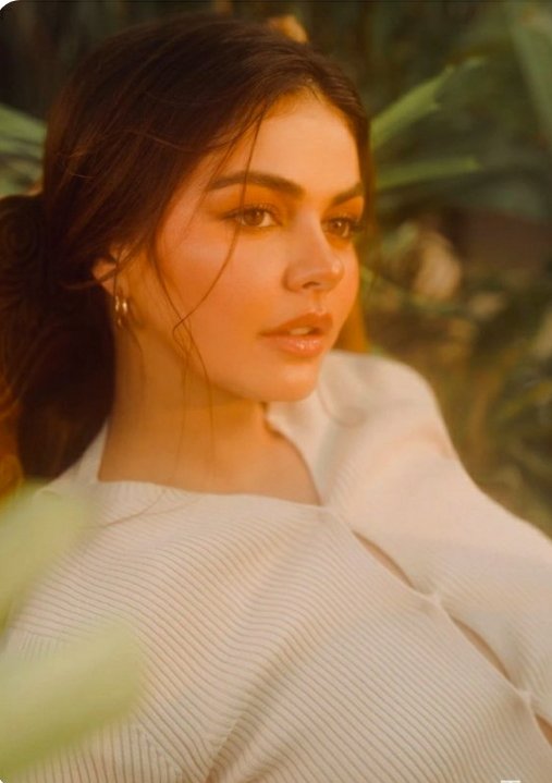 kelinebc's tweet photo. Mila magseselos na tàlaga sa'yo si Sophie, ang ganda ganda mo .
#DLComplicated
#JanineGutierrez https://t.co/saGj8LLkwM