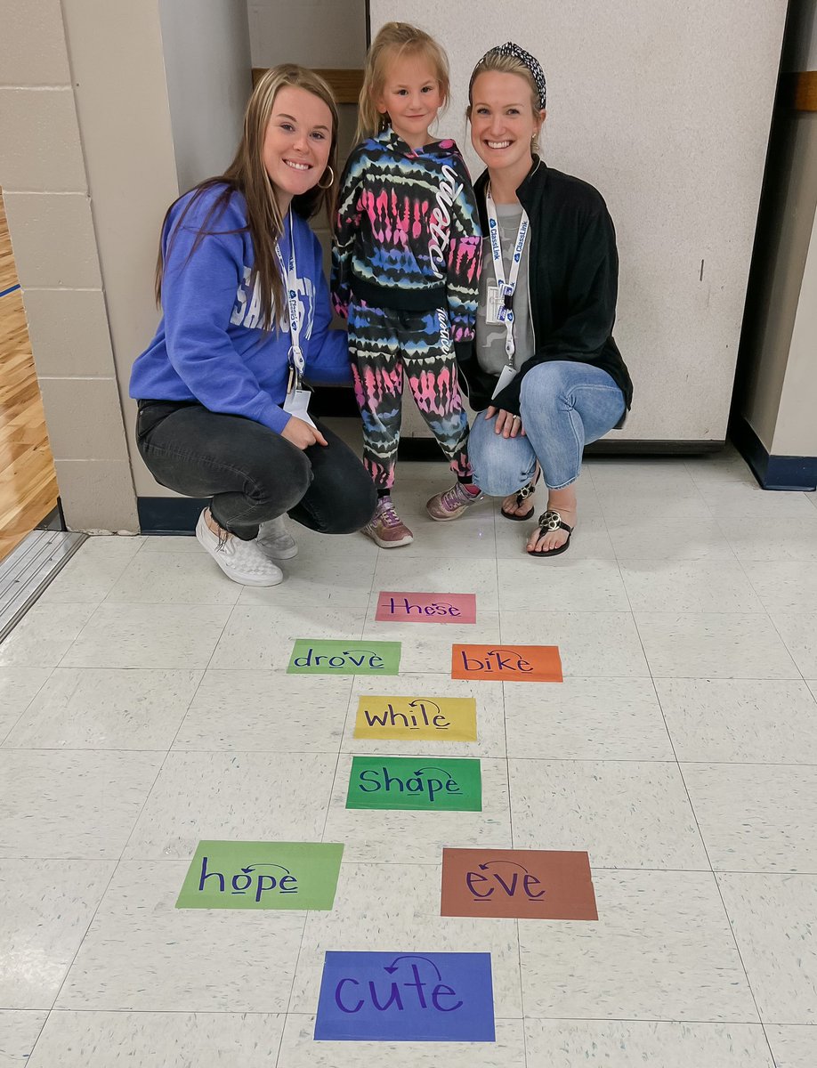 brooke_weise's tweet photo. Emphasizing on the GET-to @SnookISD! We GET to make learning fun, We GET to improve kids’ futures, &amp; We GET to multiply excellence @EmilyAPaschall!!From teacher’s leading PLC’s to data instructional action plans, we are ready for STAAR! @sara_borchgardt @graser_karin @mcpape04 https://t.co/akrJ53fZI0