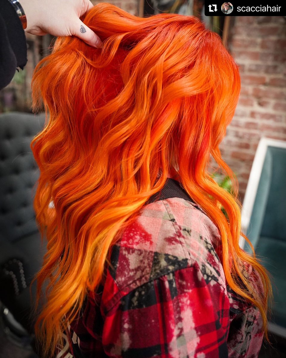cammycat's tweet photo. The hair is ready for tour. #oldgodsofappalachia #priceofprogress #2023tour https://t.co/8MoGMK9mN7
