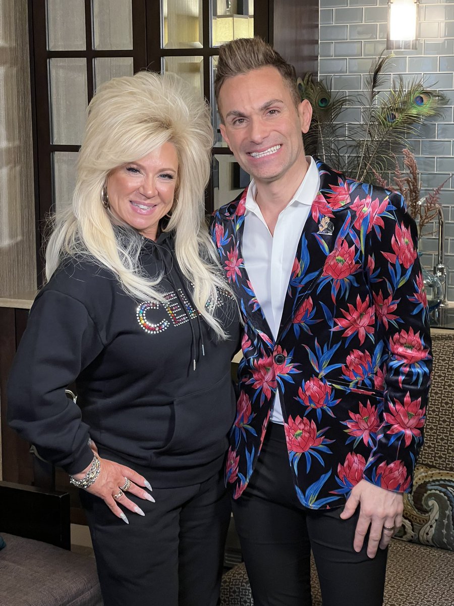 PaoloPresta's tweet photo. Today was a very special & emotional day. I had the honor of interviewing Long Island Medium #TheresaCaputo for #aspoonfulofpaolo. I was also a guest on @Theresacaputo hit podcast #HeySpirit. All I can say is my beloved mother came through strong & it was an emotional reading! ๐ฅน https://t.co/e5c8qCXZtN