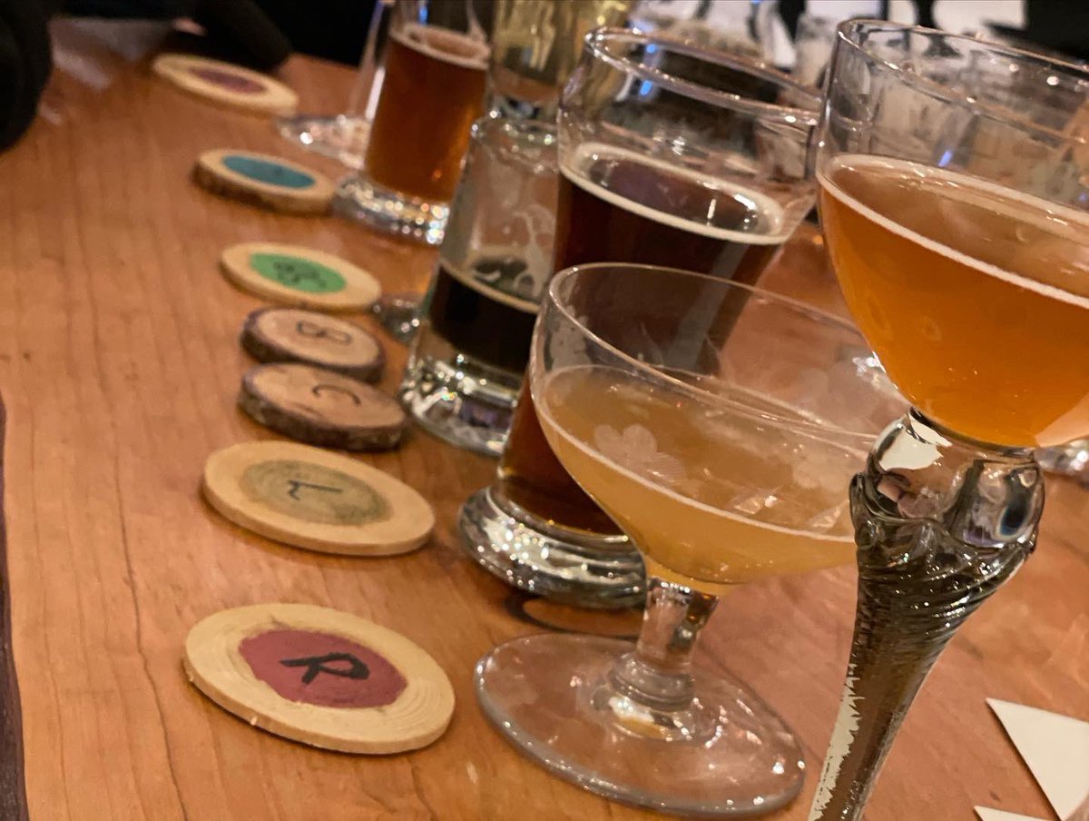 craftbrewjester's tweet photo. Brewstop #22 on the #QuestToBreak78 of #brewQuest2023 was the one and only beauty #loveshacklibations we made special getaway plans specifically to visit Dave and as usual it was well worth it! If we lived closer we all might have a problem #CraftNotCrap #qualicum #beauty https://t.co/rezWfy8GFm