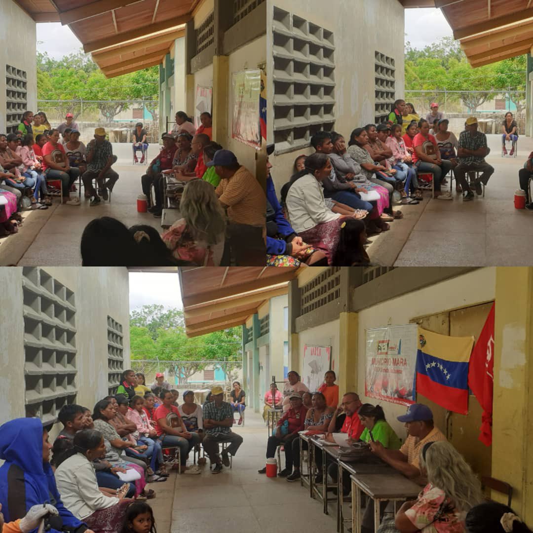 AmeliachPSUV's tweet photo. Que orgulloso me siento de las UBCH en el Zulia. Cada día más organizadas y fortaleciendo la conciencia colectiva del momento histórico que vivimos. Con las UBCH me reseteo! https://t.co/aJgI6IwhF8