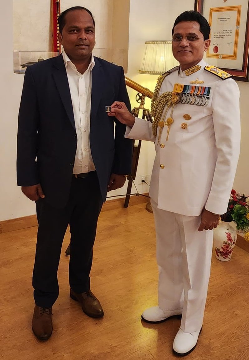 1Rahulpatil's tweet photo. I was honored with COMMENDATION &amp; CIATATION by vice Chief of the Naval Staff of India Vice Admiral S.N Ghormade for my contribution towards Public Service &amp; Youth Affairs Development.
It is such an honor and Priviliged to be honored. https://t.co/BmqQnbhPdj
