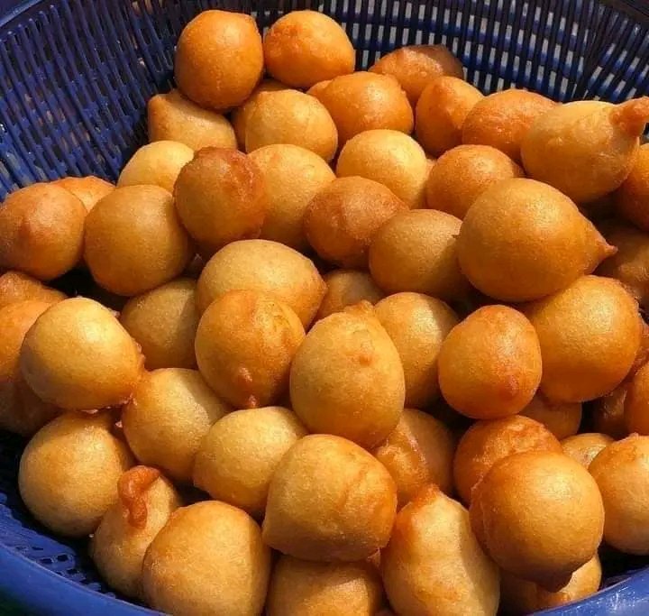 etigwam_i's tweet photo. Happy new month guy 
May this new month bring happiness to ur life and family amen
Favvy catering services 
Dm for price 
#chioma # Davido and Wizkid
#Felaback # timeless https://t.co/ADosOe0OHY