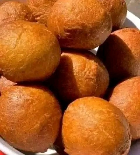 etigwam_i's tweet photo. Happy new month guy 
May this new month bring happiness to ur life and family amen
Favvy catering services 
Dm for price 
#chioma # Davido and Wizkid
#Felaback # timeless https://t.co/ADosOe0OHY