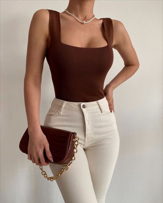 Sometimes you have to let things go，so there's room for better things to come into your life.