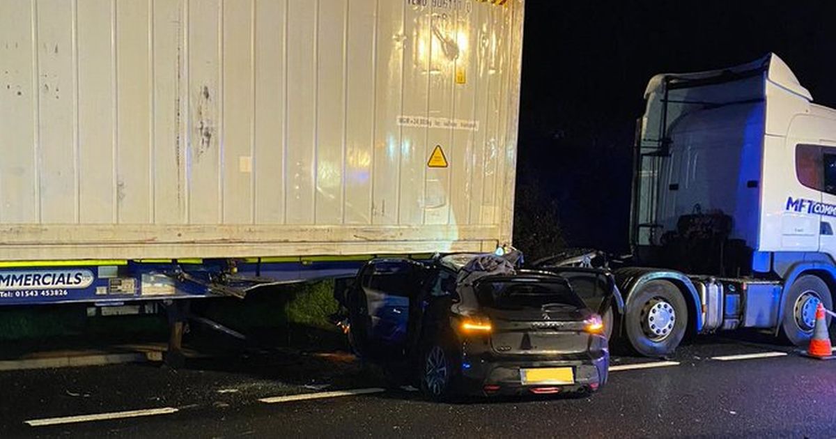 truckerworld's tweet image. Live – #A120 closed between Stansted and Takeley
🔗 essexlive.news/news/essex-new…
#Chelmsford #Essex #Howard #Rescue #Story