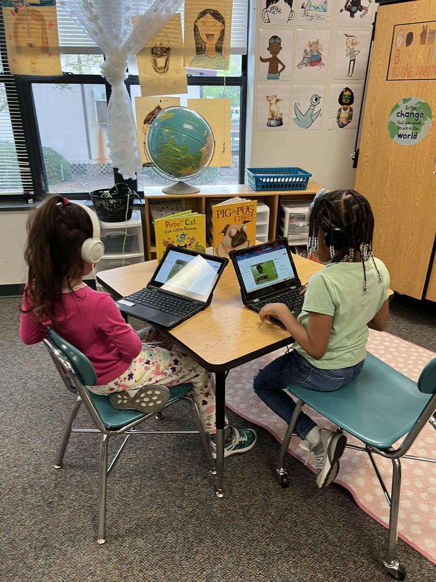 Commenting on peer flipgrid posts! Positive feedback is valued here! #salemrollinstrong @SalemElementary @MicrosoftFlip