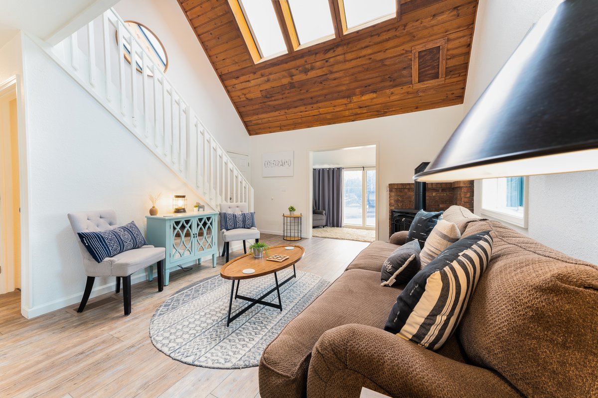 Hommati243's tweet photo. Home won't sell? Can't get more showings? You found your best solution! Message for more details!

#coloradorealestate #realestate #colorado #denverrealestate #COMLS #realtor #coloradorealtor #coloradohomes #coloradosprings #denversbest #coloradolife #realestateexperts... https://t.co/aoAji7e5O6