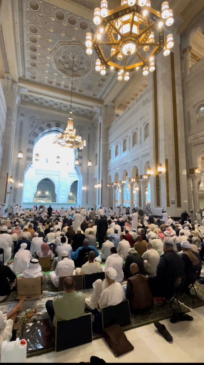 أكثر من ٧.٤ مليون معتمر ومعتمرة من مُختلف الجنسيّات وفدوا للمسجد الحرام.. وجدوا خدمات ضيافةٍ مُميّزة، وخدمات نقلٍ لا مثيلَ لها في مختلف دول العالم؛ بفضل الله ثم بفضل اهتمام قيادة مولاي خادم الحرمين الشريفين وسمو سيدي ولي عهده الأمين؛ اللهم أدمها من نعمة واحفظ ولاة أمرنا 🇸🇦