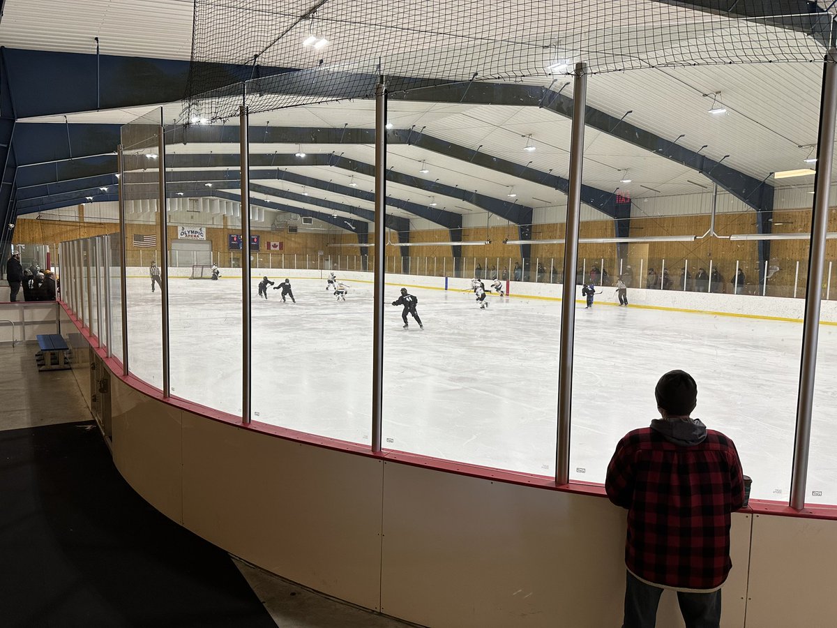 C3Hockey_LLC's tweet photo. 2011-12 mixed teams hit the ice for the first ever C3 Hockey Tournament!! #SummerHockey #HockeyTownUSA https://t.co/34JSIhGIIM