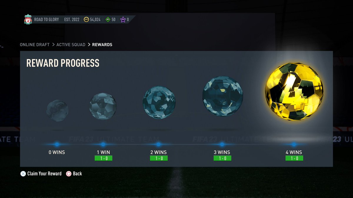 TEDDY127_'s tweet photo. This no loss glitch in FIFA is crazy.

People are winning every draft and it doesn't even mess with the other players draft run. I wonder how long it takes EA to fix this and if they will ban people for a week like they did last year for the WL glitch. https://t.co/7WeDbbOKmG