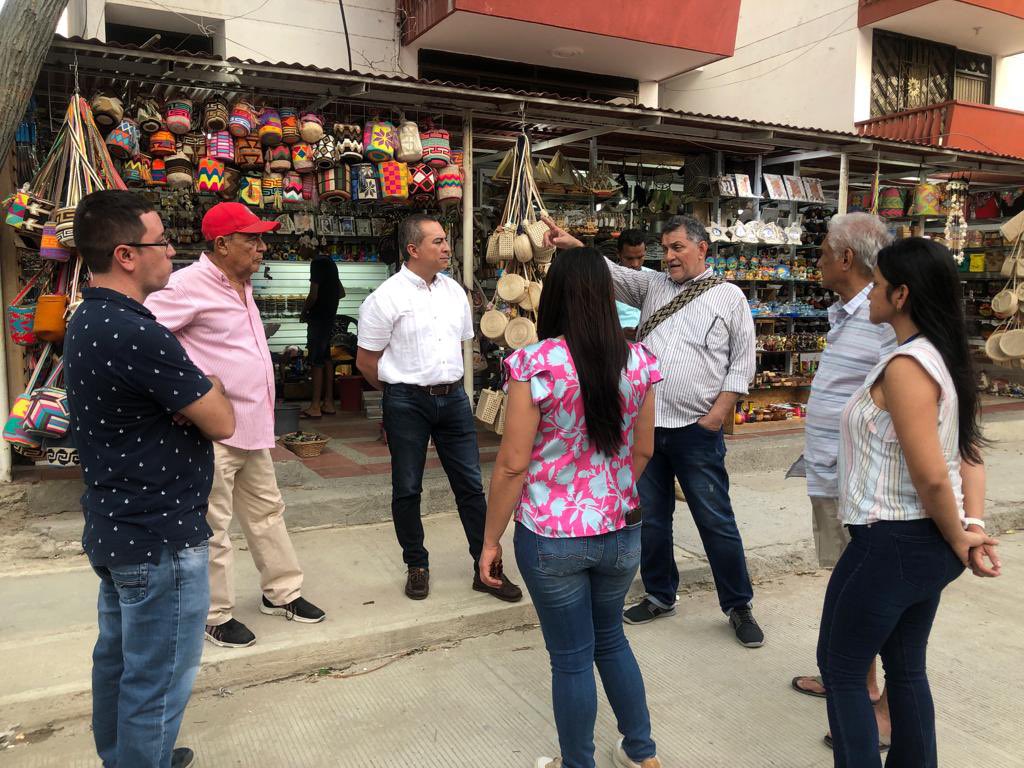 essmar_esp's tweet photo. #AEstaHora Honramos un compromiso realizado por la Essmar con la comunidad, los gremios y el Distrito de Santa Marta, entregando el final de los empalmes del sistema de alcantarillado de la obra Tamacá antes del inicio de la Semana Santa. Seguir hilo ⬇️ https://t.co/UqpNzKDdCk
