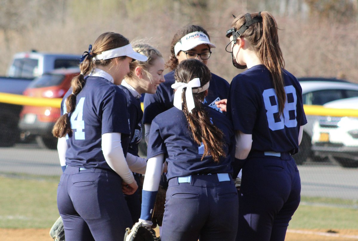 JjhsSoftball's tweet photo. Final: John Jay 18, Arlington B 0

@BriannaMarte14 1-2 BB &amp; a BIG 3B
@ariellereddick 1-2 3RBIs
@AngiolettiHope 1-2 3RBIs
@hannahgreer014 1-1 4R

First varsity hits for @Afeltman23 &amp; @ckroohs4 

✈️ HUGE DIVING CATCH FROM @Afeltman23 

@lydwyer07 &amp; @BarosaKatie 5IP, 3H, 6K, 0ER https://t.co/WFjPvqVjfD