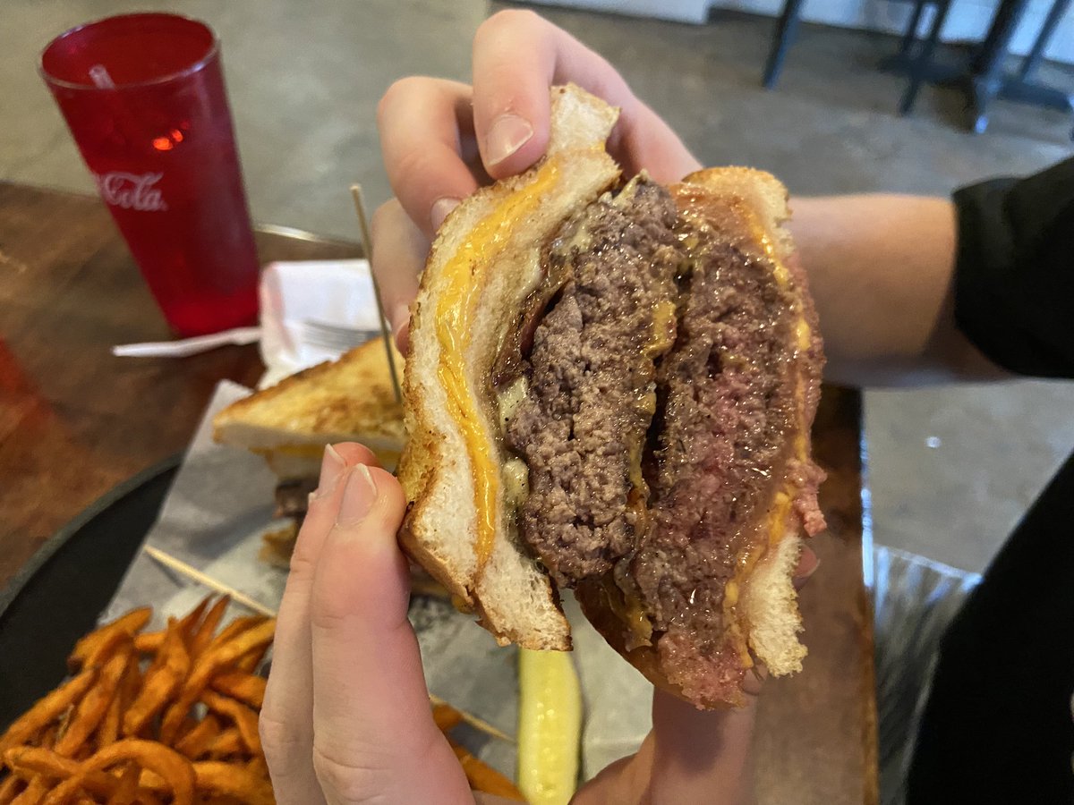 Degenerate Al tweet media