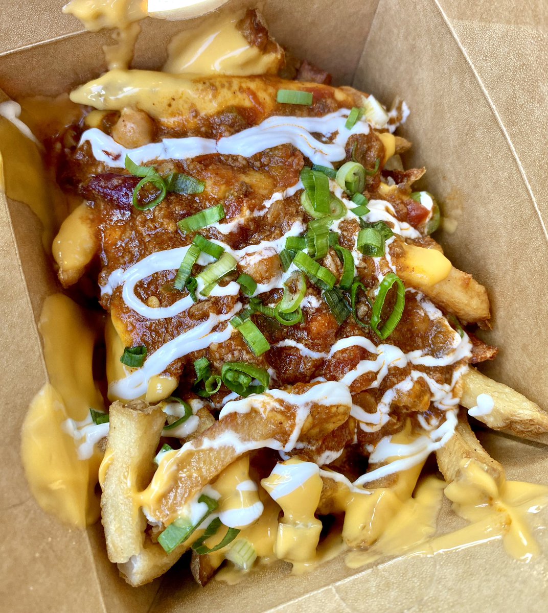 tailgatetakeout's tweet photo. Craves Poutinery’s new location in Belle River is a must try! (Pro tip: order the funnel cake fries. You’re welcome.)
#Poutine #yqg #FoodieFriday #fryday #foodie #eatlocal https://t.co/YbY6dG03OV