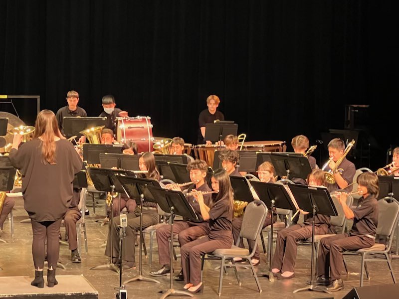 Sierramont’s Advanced Band competing at the Heritage Music Festival in Westminster. From warm-ups to the stage. #VAPA #spartanpride #BUSDpride