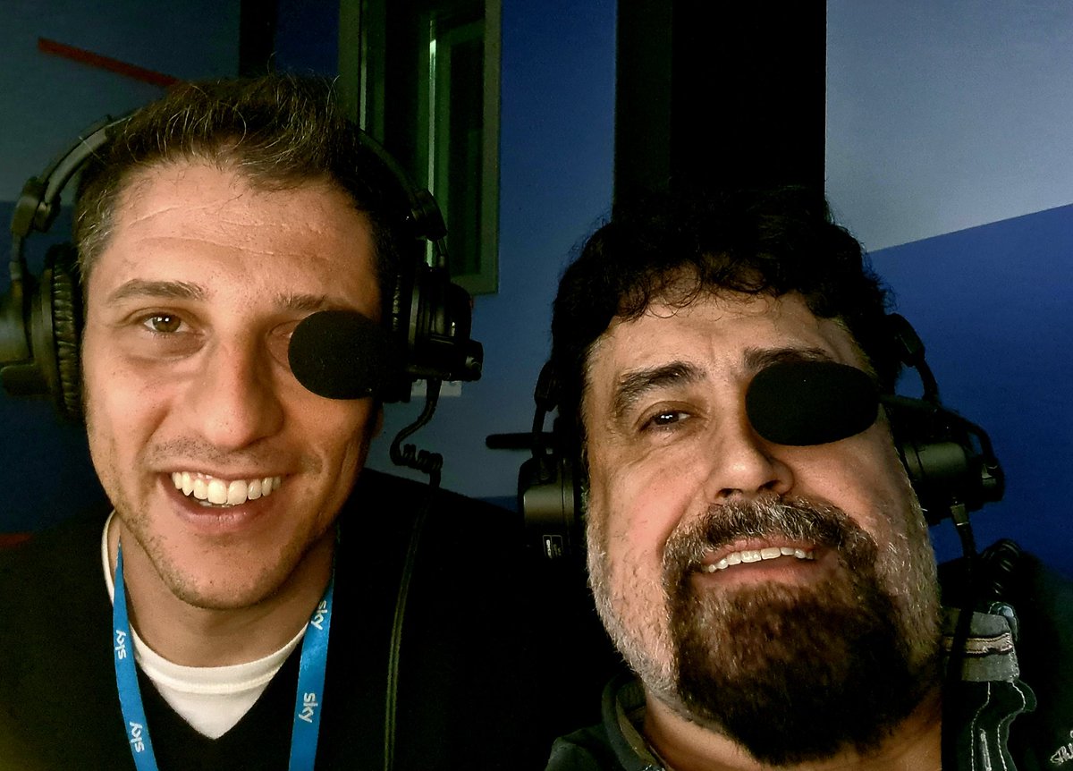 LUCIO_RIZZICA's tweet photo. #skymotori Pronti per le Gare Sprint della notte... F2 e F3... vale la pena buttarci un occhio... https://t.co/qjQLaisSws