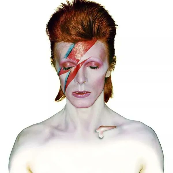 Aladdin Sane: 50 years Exhibition 6 Apr–⁠28 May @southbankcentre 50 yrs on from the release of David Bowie’s album, this exhibition delves into the creation of its iconic ‘lightning bolt’ cover portrait by Brian Duffy.buff.ly/3M1g7Mv ⁠various times