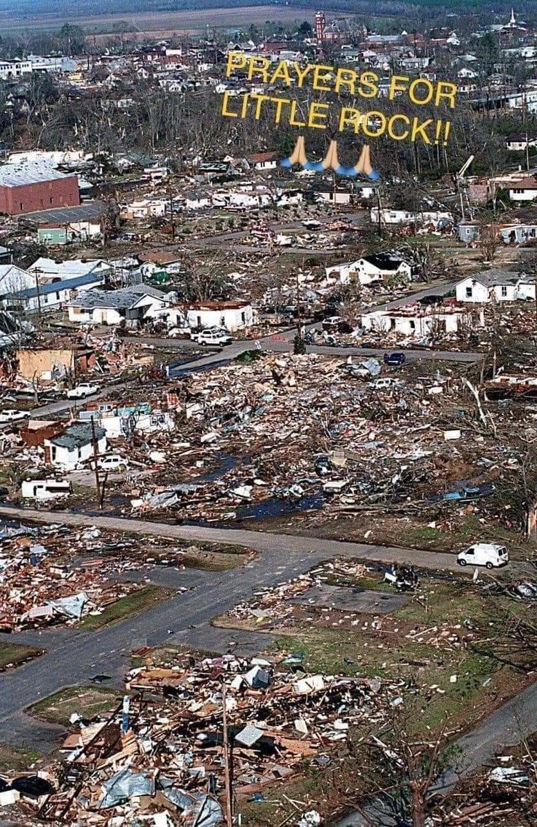 TeaStormChaser's tweet photo. Many, many tornado warnings and severe thunderstorm warnings exist as we go into the night time hours. Our thoughts and prayers go out to Little Rock Arkansas, as a large tornado went through the area.  Eastern Iowa have received multiple tornadoes today. https://t.co/1LQgZkVmkl
