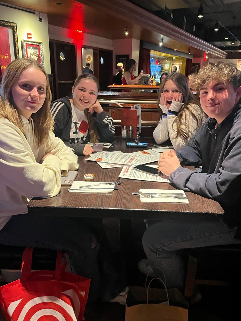 MonktonGeog's tweet photo. Last night in the big 🍎 at the Hard Rock Cafe Times Square. @MonktonBath #IcelandNewYork2023 https://t.co/lLVhTKnhqS