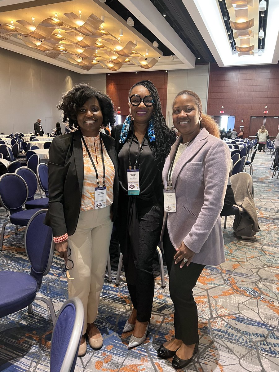 I had the honor of introducing Ms. Shawnee Gibson, closing keynote speaker for @MDPatientSafety’s annual conference. Her talk was powerful! She invited us to explore the lens with which we view our patients and to decolonize our thinking &amp; practices. #2023MPSC <a href="/DrSuleikaMichel/">Dr Suleika Michel</a>