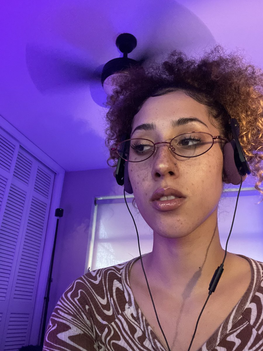 Kira Perez on Twitter "Y’all know ima start streaming again right?"