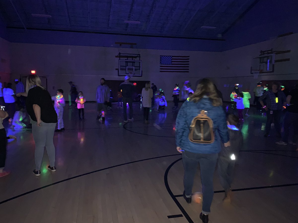 WPSPride's tweet photo. More Glow Night fun! https://t.co/NbgFU22dAx