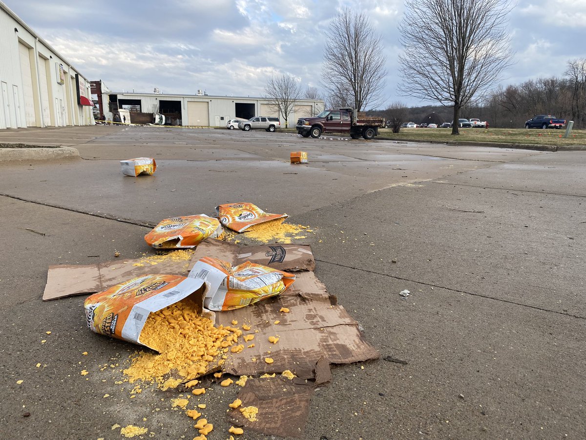 LoganKGAN's tweet photo. Damage at the Coralville Strip https://t.co/3j4BPudGJB