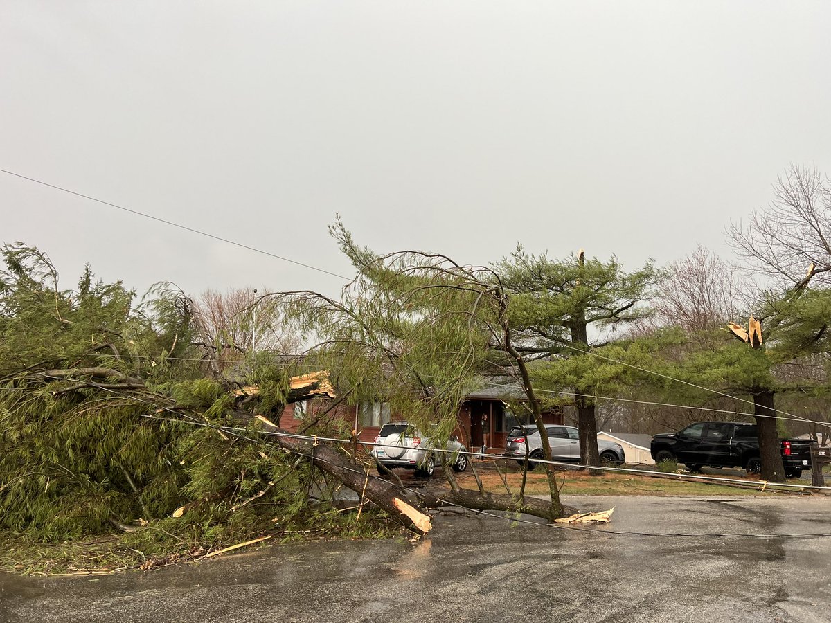 Weather Man Nick on Twitter "RT StormChaser220 Substantial tornado