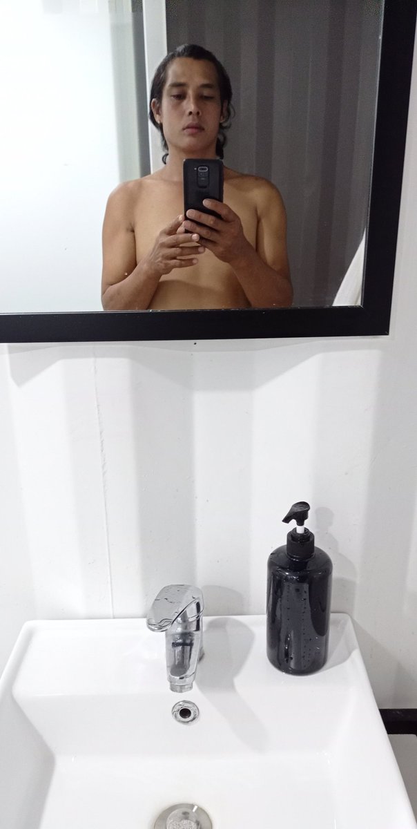 😁
